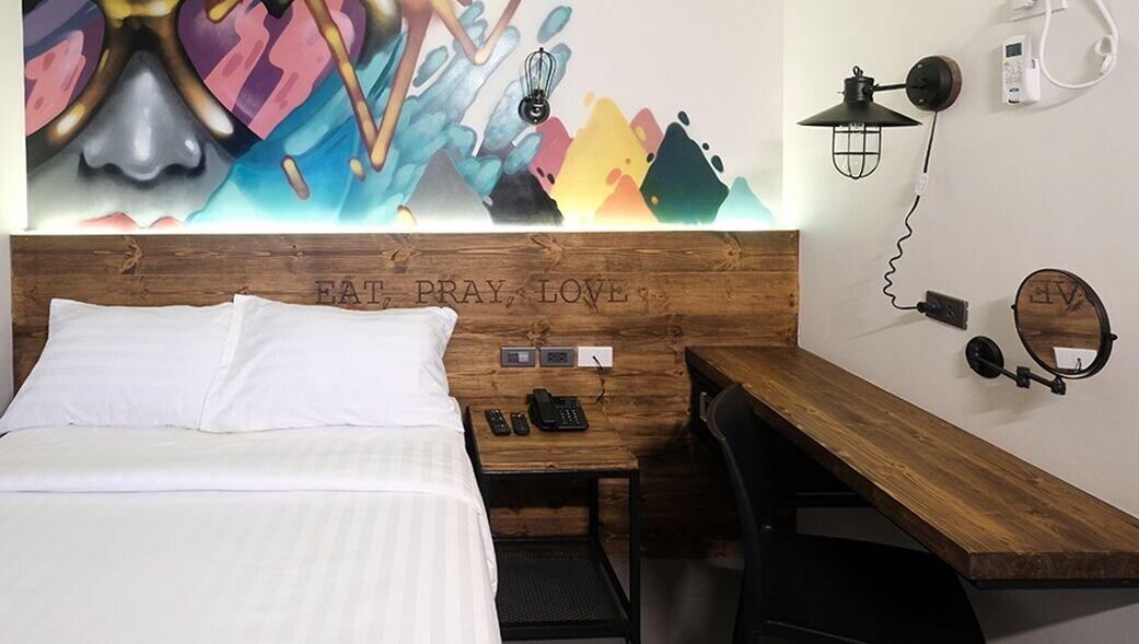U Hotels Makati Makati City Kültér fotó