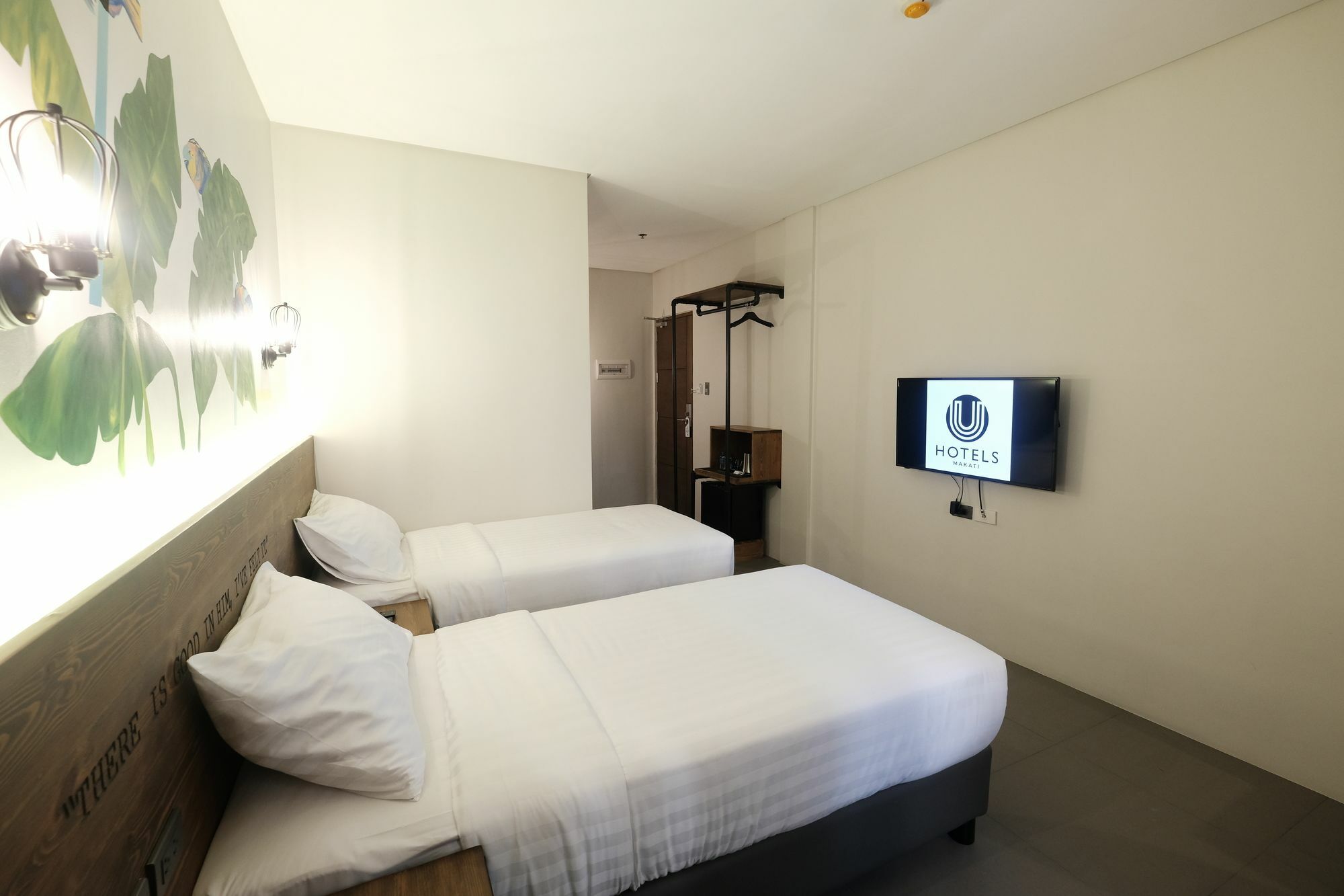 U Hotels Makati Makati City Kültér fotó